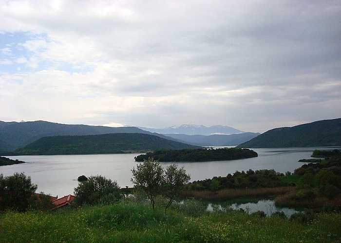 Τεχνητή λίμνη Καστρακίου